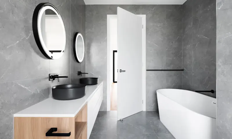 white ceramic sink near white ceramic sink | Photo by R ARCHITECTURE, on https://unsplash.com/@rarchitecture_melbourne?utm_source=centralapp&utm_medium=referral