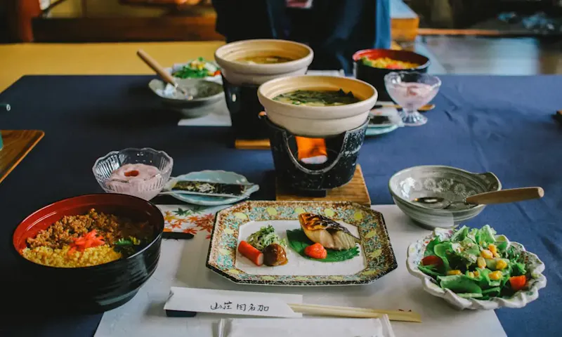 Foto vangreen tee cooked food | Foto door nameofmin, op https://unsplash.com/@nameofmin?utm_source=centralapp&utm_medium=referral