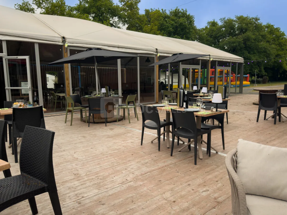 Domaine Les Acacias in La Ville aux Dames, France