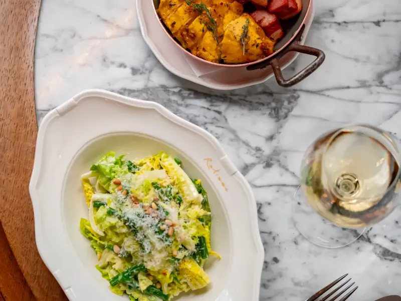 Discover how our chef prepares the famous "Caesar Salad" Discover how our chef prepares the famous "Caesar Salad"