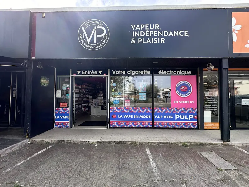 Photo de Vapeur, Indépendance, Plaisir - Cigarette Électronique Photo de Vapeur, Indépendance, Plaisir - Cigarette Électronique