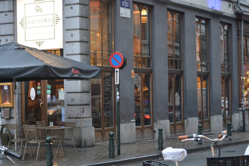 Image of 9 et Voisins