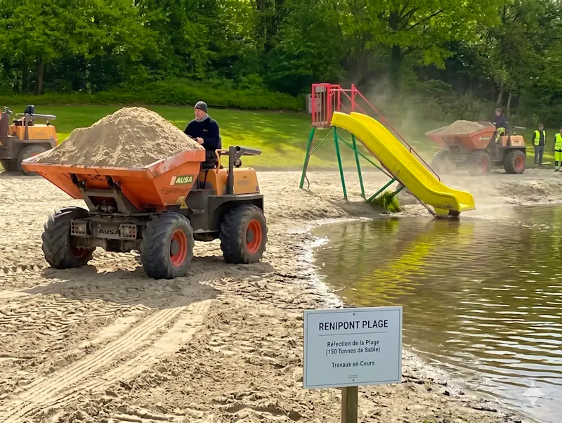 Lieu de baignade incontournable en Lasne dès que les températures grimpent, la plage de Renipont aborde la nouvelle saison avec un visage rafraîchi.