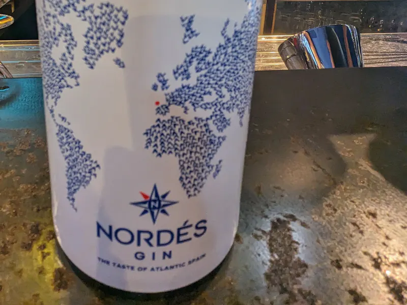 Gins Japon - Suède - Espagne