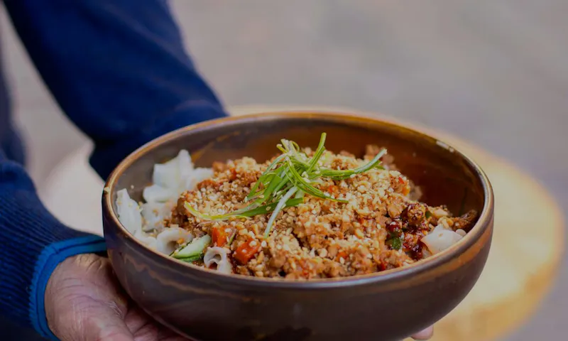 Image of NOM POW Image of NOM POW