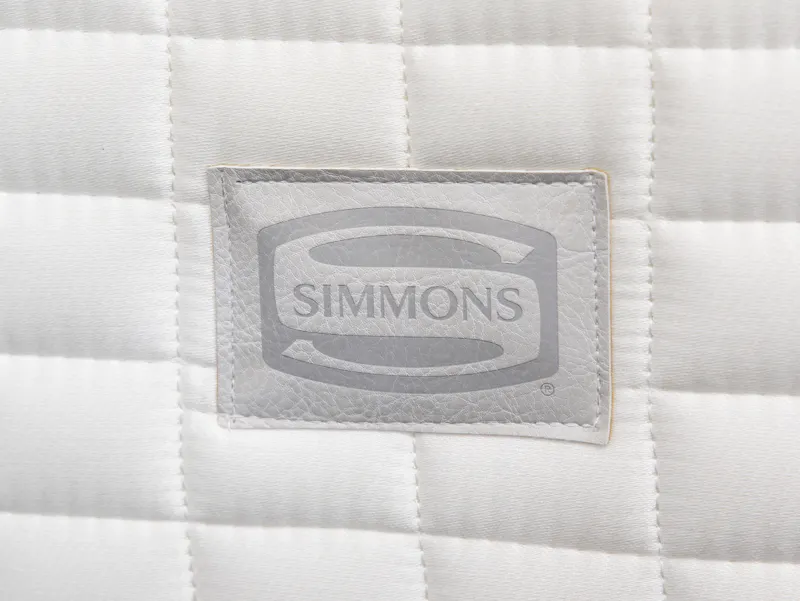 Simmons, a pioneer in pocket spring mattresses, has been offering innovative and eco-friendly bedding for over 90 years to ensure restorative sleep.