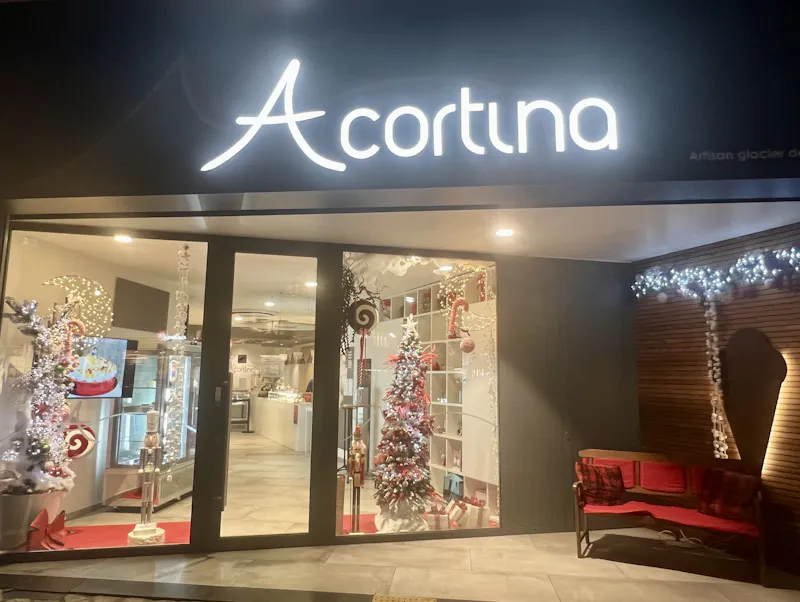 Image of A Cortina