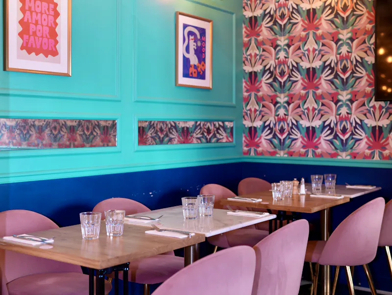 At Place d’Italie, Ti Amo hosts birthdays and private events in a friendly Italian atmosphere, ideal for groups of 10 to 20 people.