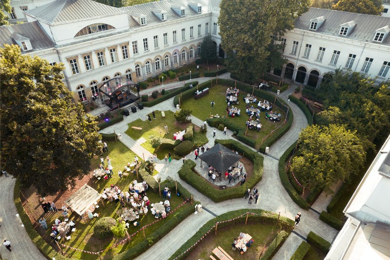 Jardin Hospice (Exterior)
