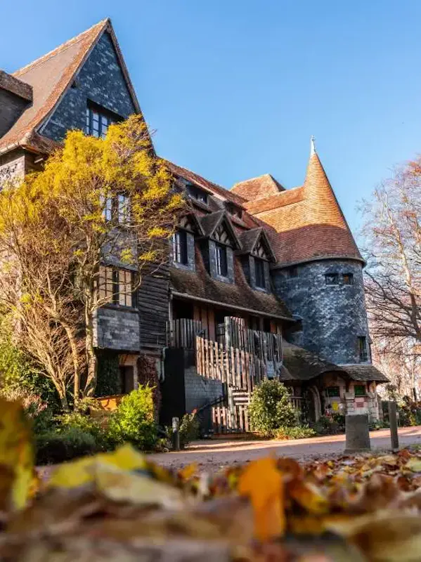 Mystères et sortilèges : vivez un Halloween magique à Honfleur