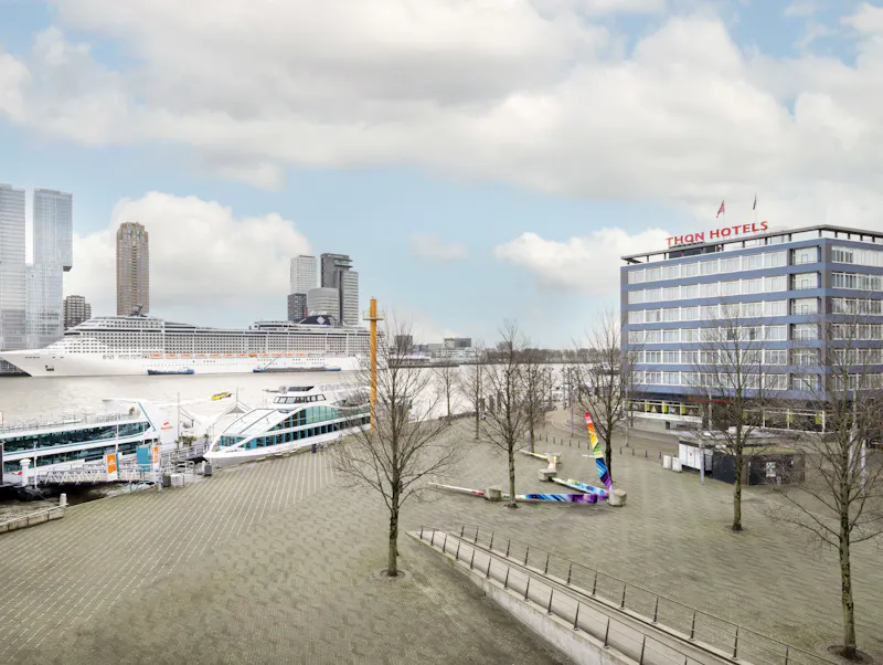 Image of Toen Bar & Brasserie