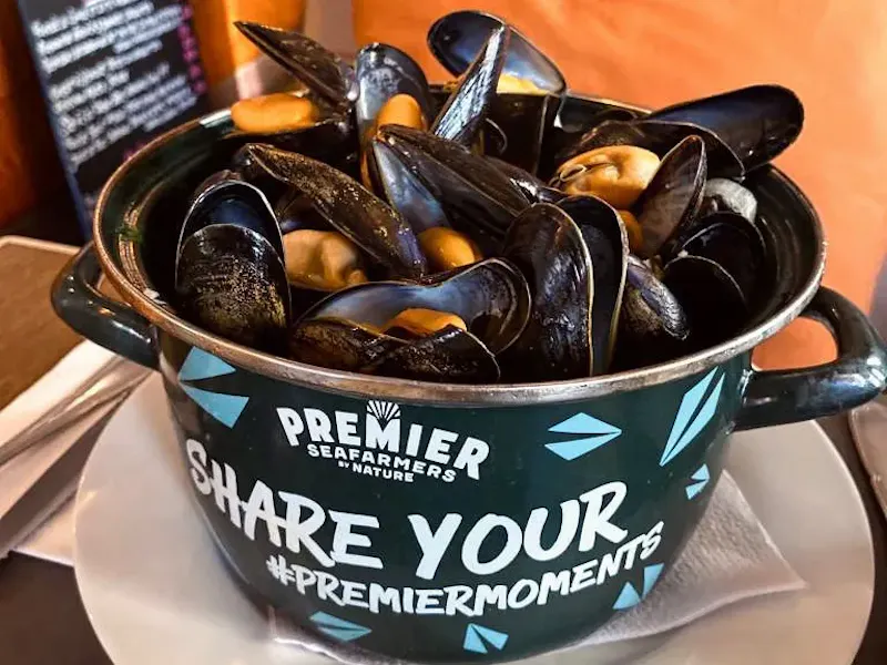 Nos Moules