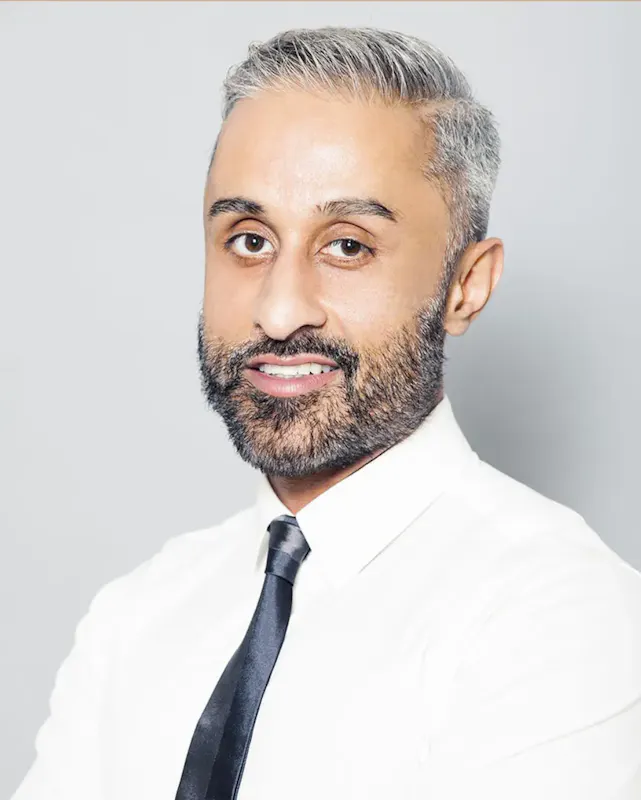 Benvenute e benvenuti! Sono Mukesh Bhardwaj, un chiropratico canadese di origini indiane, laureato Palmer West College of Chiropractors. Sviluppato in oltre vent'anni di attività a Roma, il mio metodo integra tecniche chiropratiche con consigli personalizzati su nutrizione, esercizio fisico e benessere mentale...