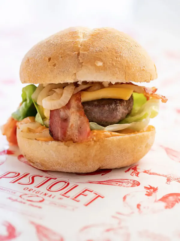 Belgian bacon& cheese burger