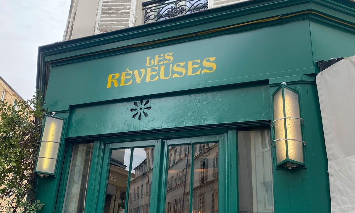 30 Rue De La Mare 75020 Paris Les Rêveuses — Café à Paris